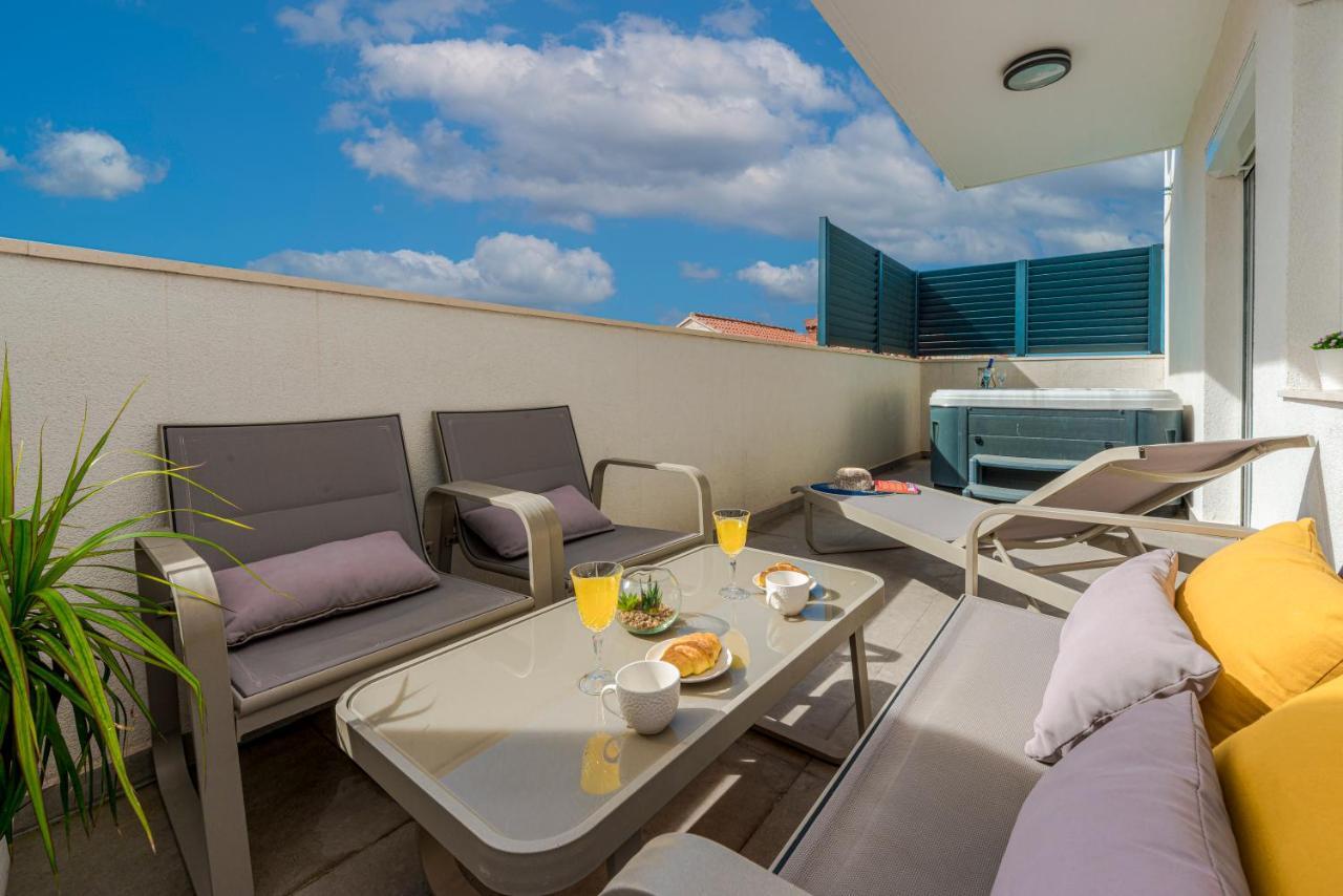 New Deluxe Jacuzzi Apartment Ana Дубровник Экстерьер фото