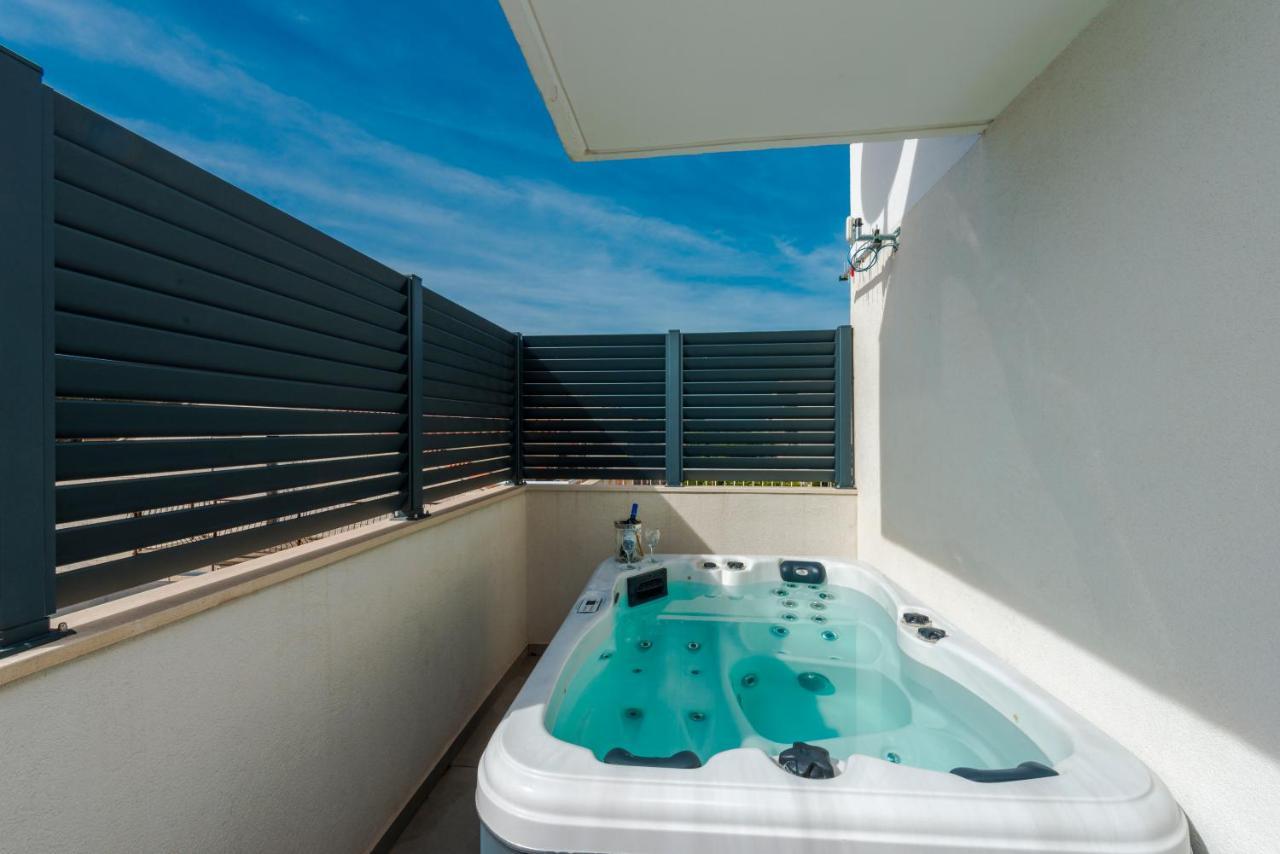 New Deluxe Jacuzzi Apartment Ana Дубровник Экстерьер фото